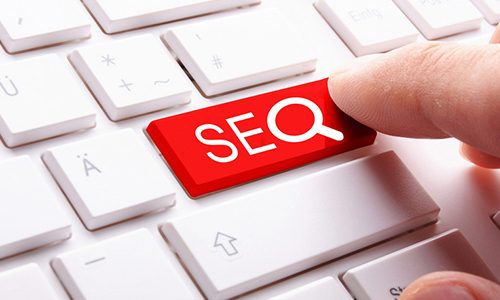 搜索引擎排名策略解析：网站排名的关键因素